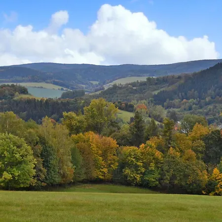 Ferienwohnung Schwarzenberg * שווארצנברג
